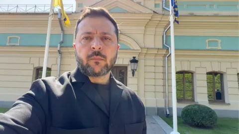 Зеленський: влучання на Київщині припало на склади Сил оборони
