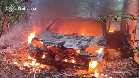 У Краматорську ворожий FPV-дрон вдарив по автівці